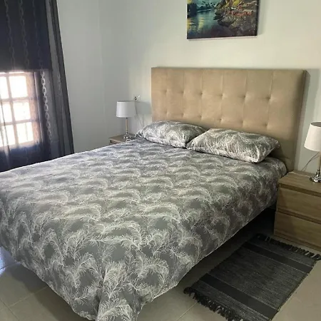 Bed & Breakfast Vacacional Arbelo Golf